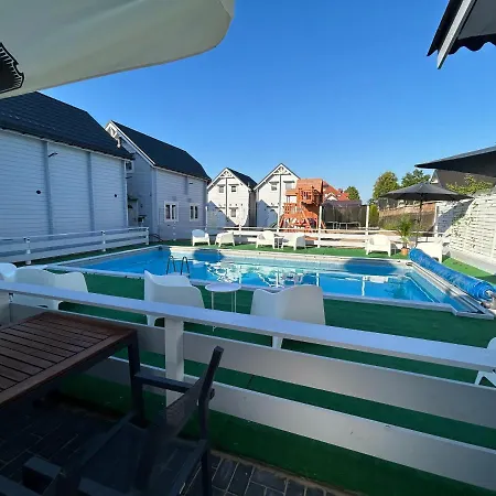 Letniskowe Layla Lodge