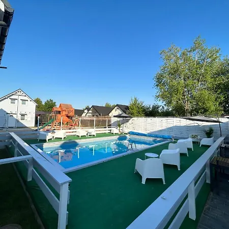 Lodge Letniskowe Layla