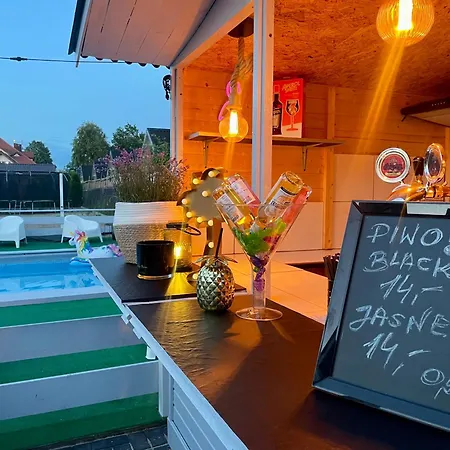 Letniskowe Layla Lodge *